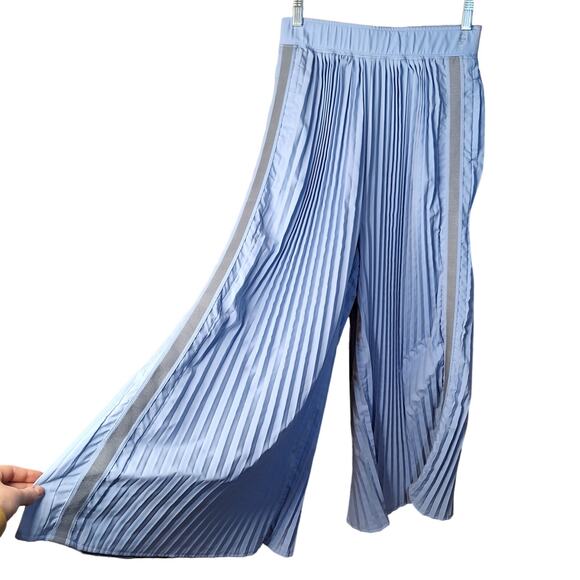 Free People Movemen LIft Off pleated wide leg pillow pants blue nylon small - Picture 6 of 7